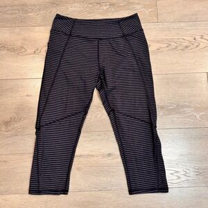 Kyodan Womens Striped Crop Leggings Athleisure Activewear Workout Small‎ S